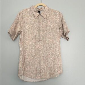 lululemon athletica Men's Light Pink Floral Button Down Shirt